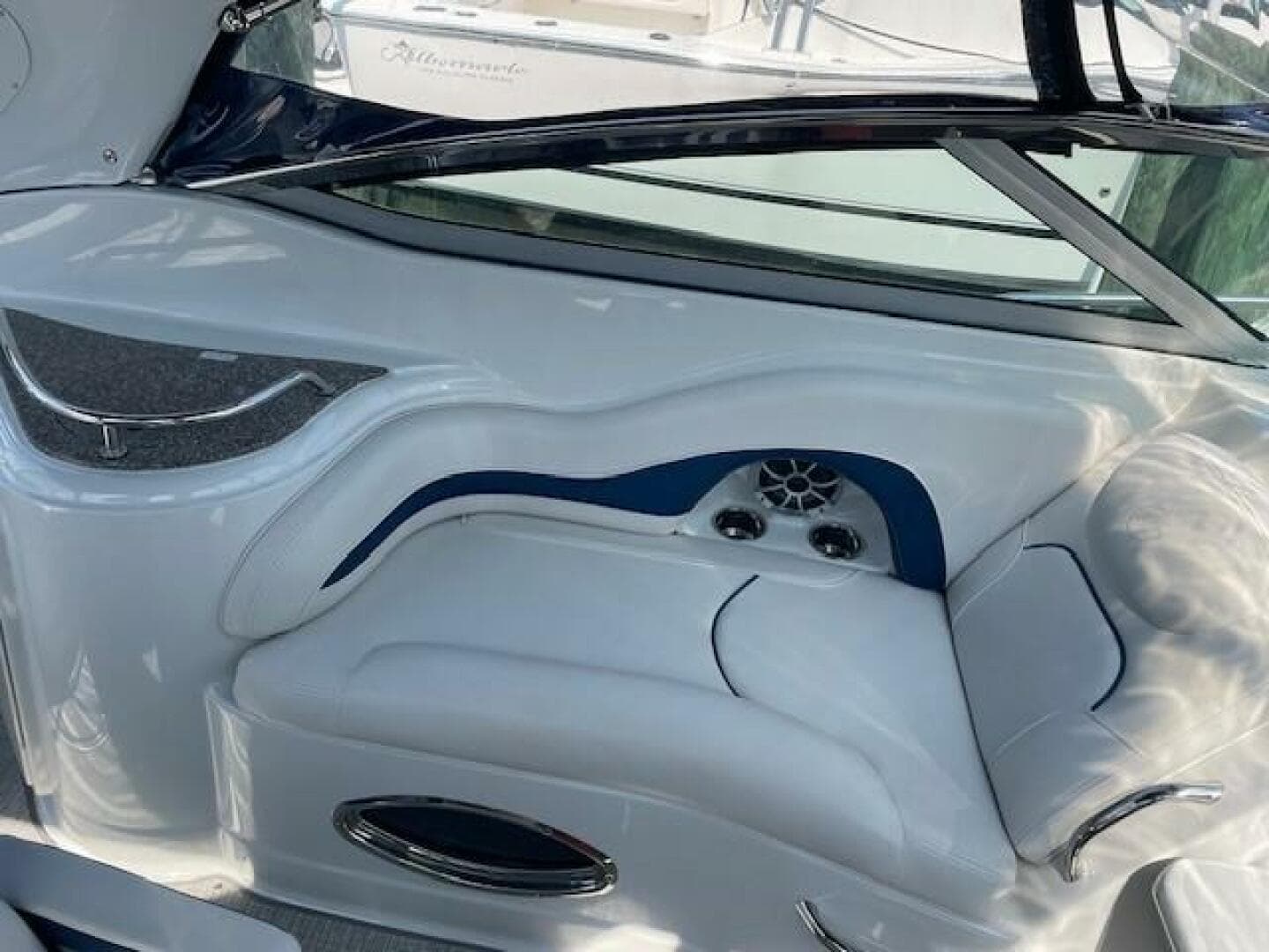 2023 Crownline — photo 21