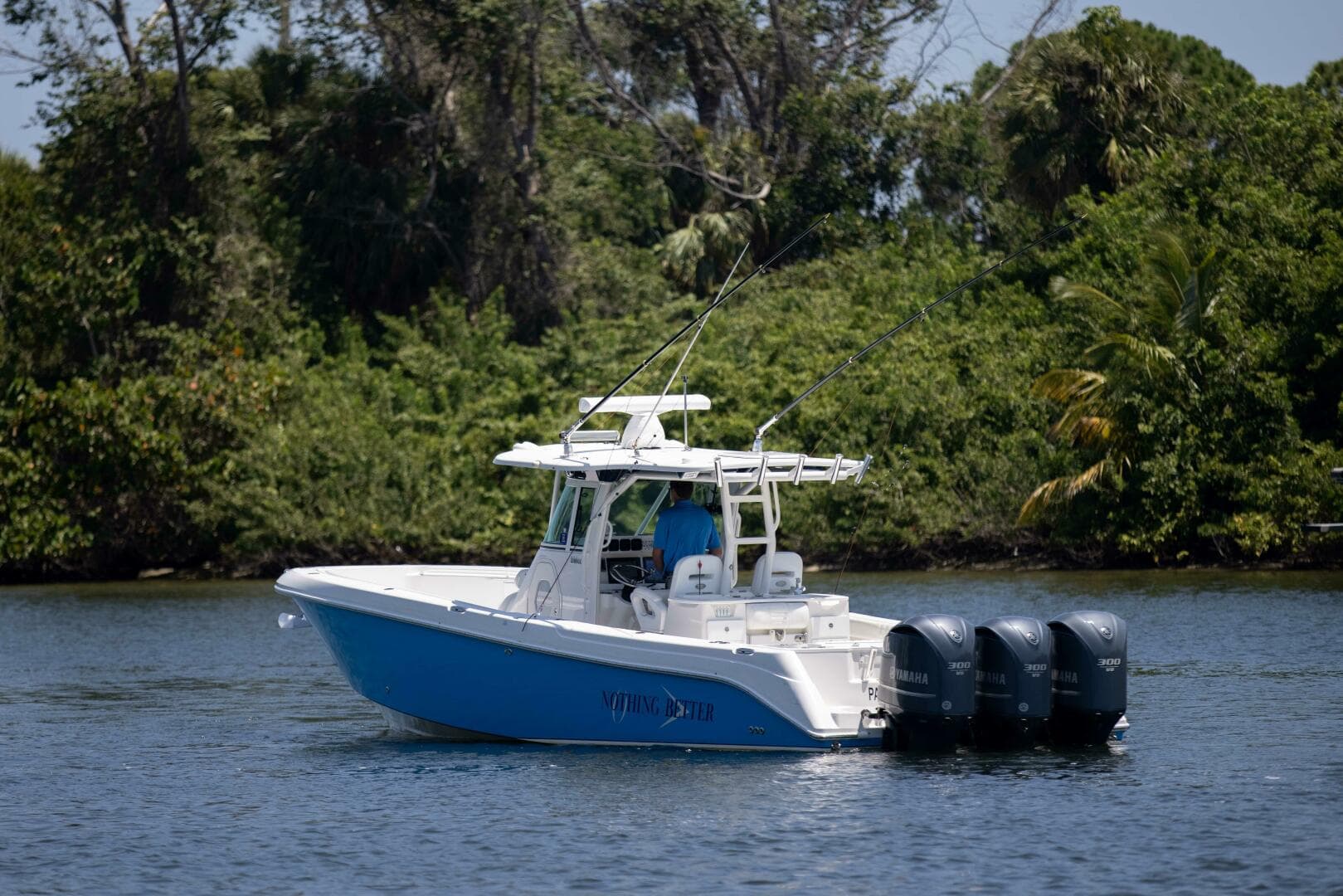 2009 Everglades 350 CC — photo 35
