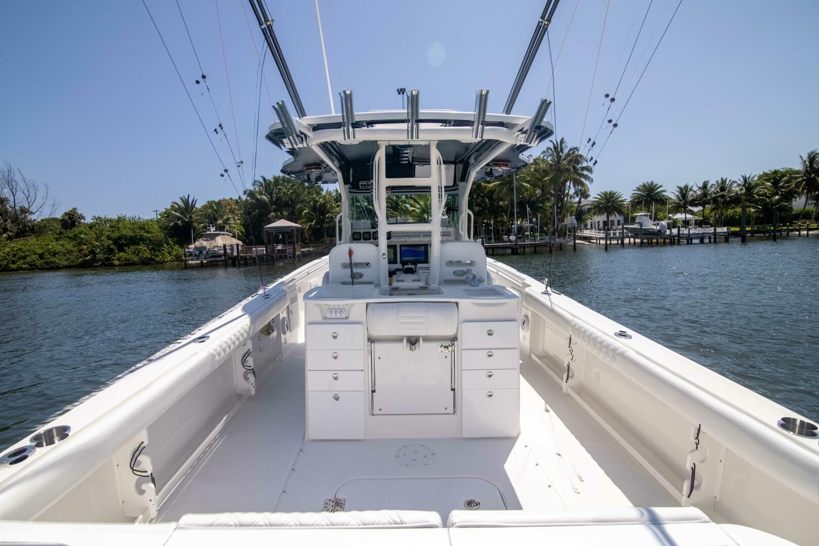 2009 Everglades 350 CC — photo 16