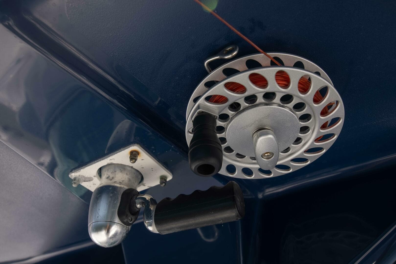 2009 Everglades 350 CC — photo 25