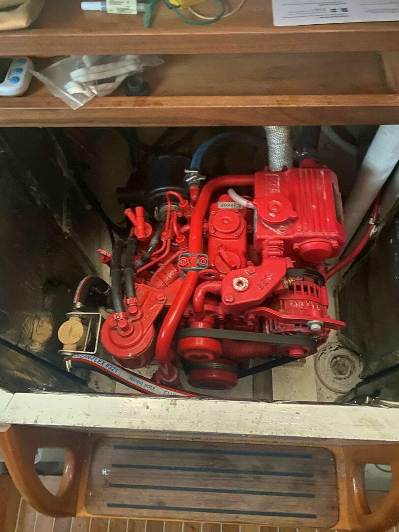 1997 Custom 30 Performance Sloop — photo 16