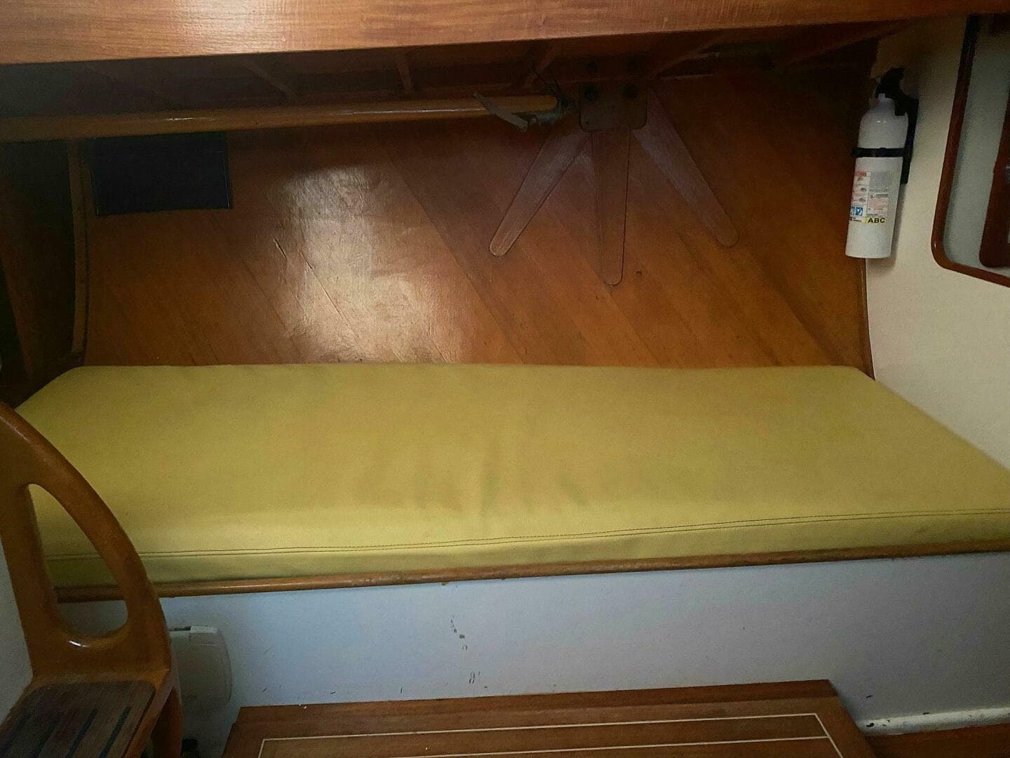 1997 Custom 30 Performance Sloop — photo 8