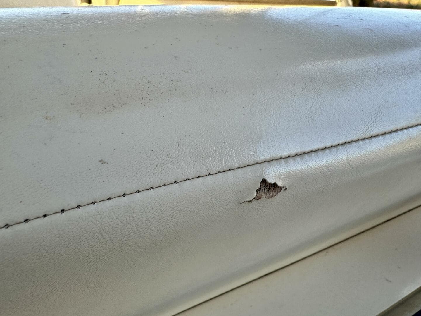 2004 Rinker 342 Fiesta Vee — photo 192