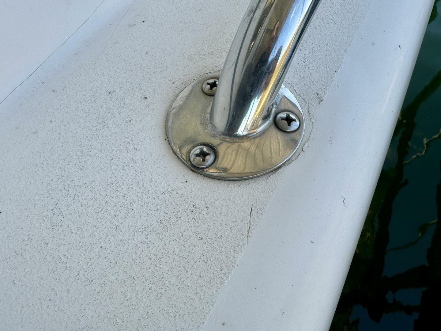 2004 Rinker 342 Fiesta Vee — photo 177