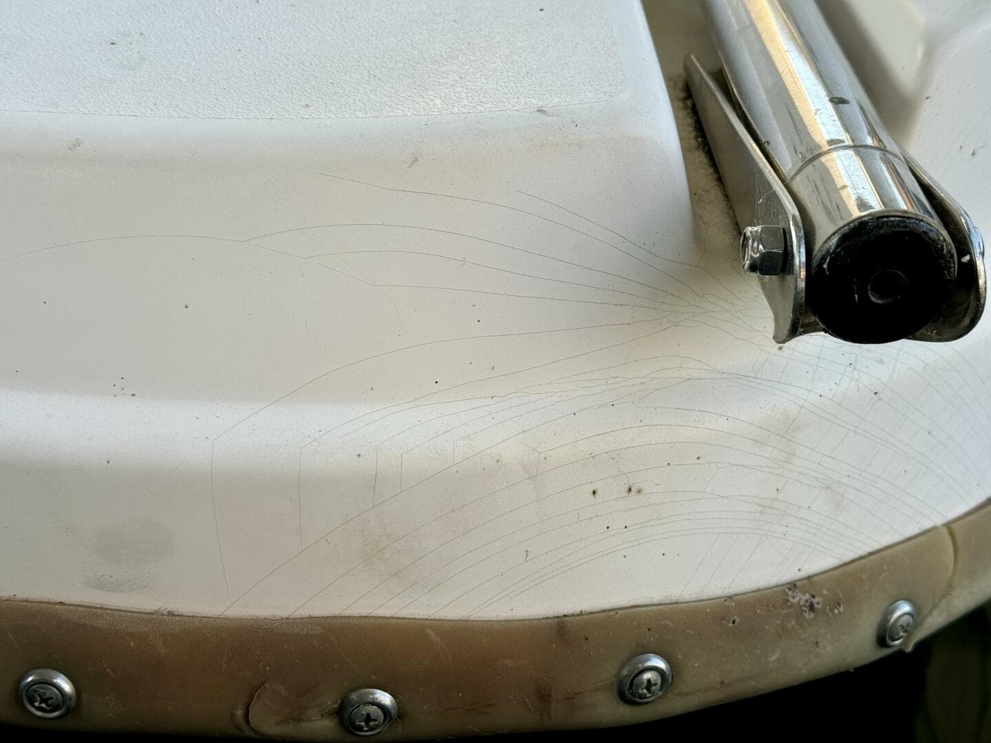 2004 Rinker 342 Fiesta Vee — photo 119