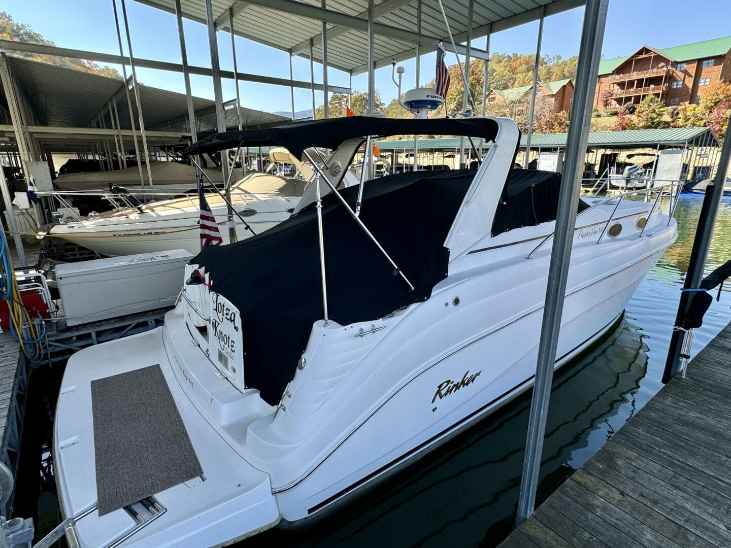 2004 Rinker 342 Fiesta Vee — photo 221