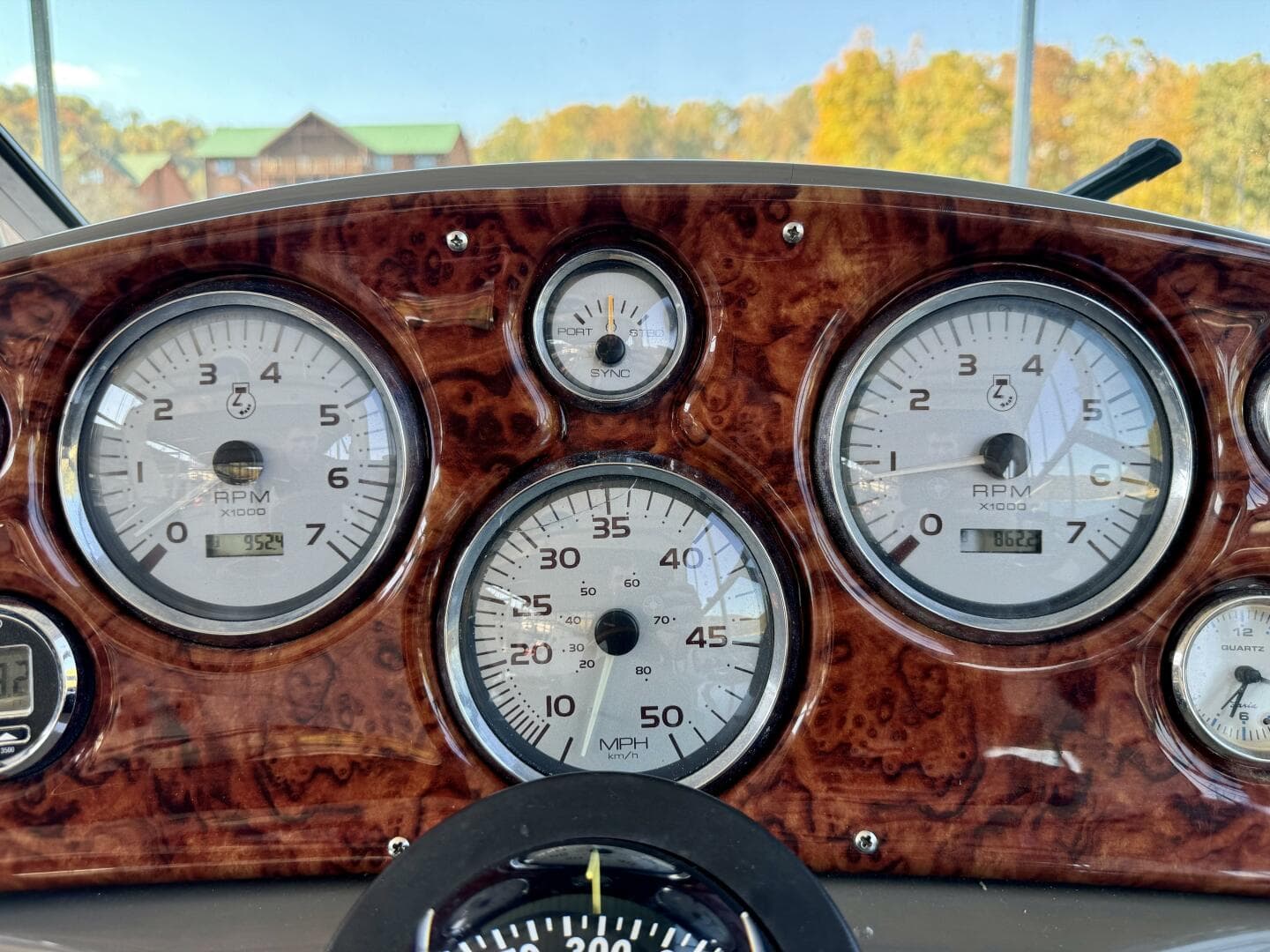 2004 Rinker 342 Fiesta Vee — photo 28