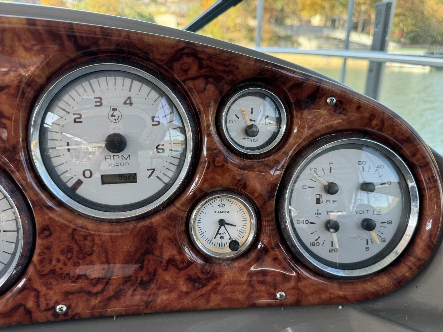 2004 Rinker 342 Fiesta Vee — photo 27