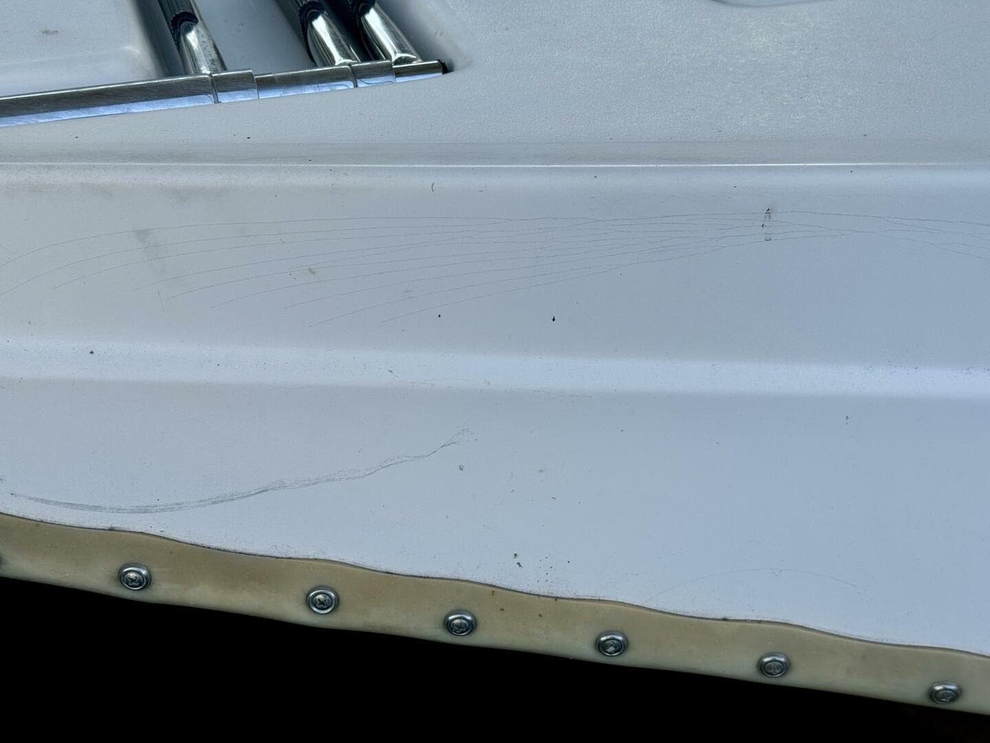 2004 Rinker 342 Fiesta Vee — photo 117