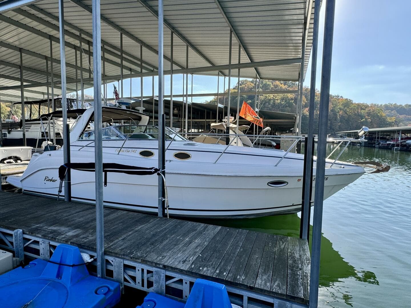2004 Rinker 342 Fiesta Vee — photo 11