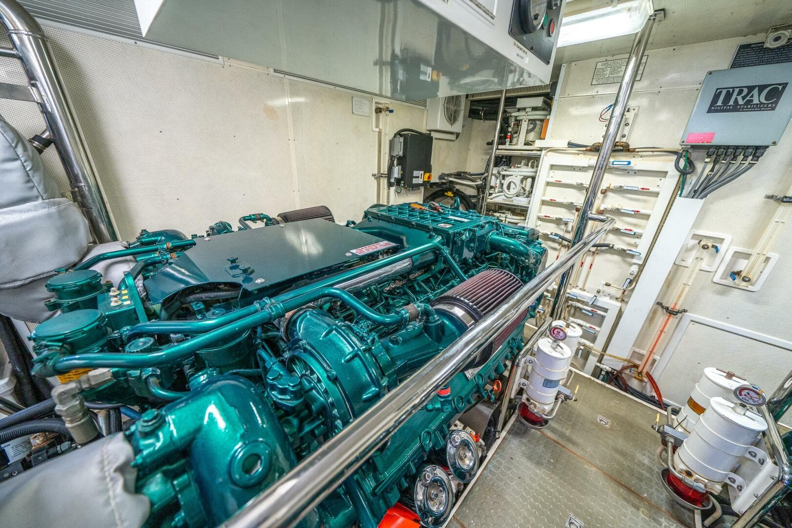 2006 Offshore Yachts 72 Pilothouse — photo 67