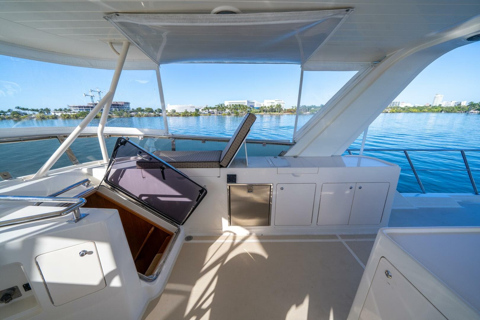 2006 Offshore Yachts 72 Pilothouse — photo 54