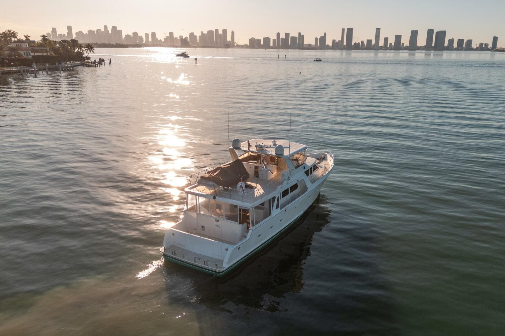 2006 Offshore Yachts 72 Pilothouse — photo 7