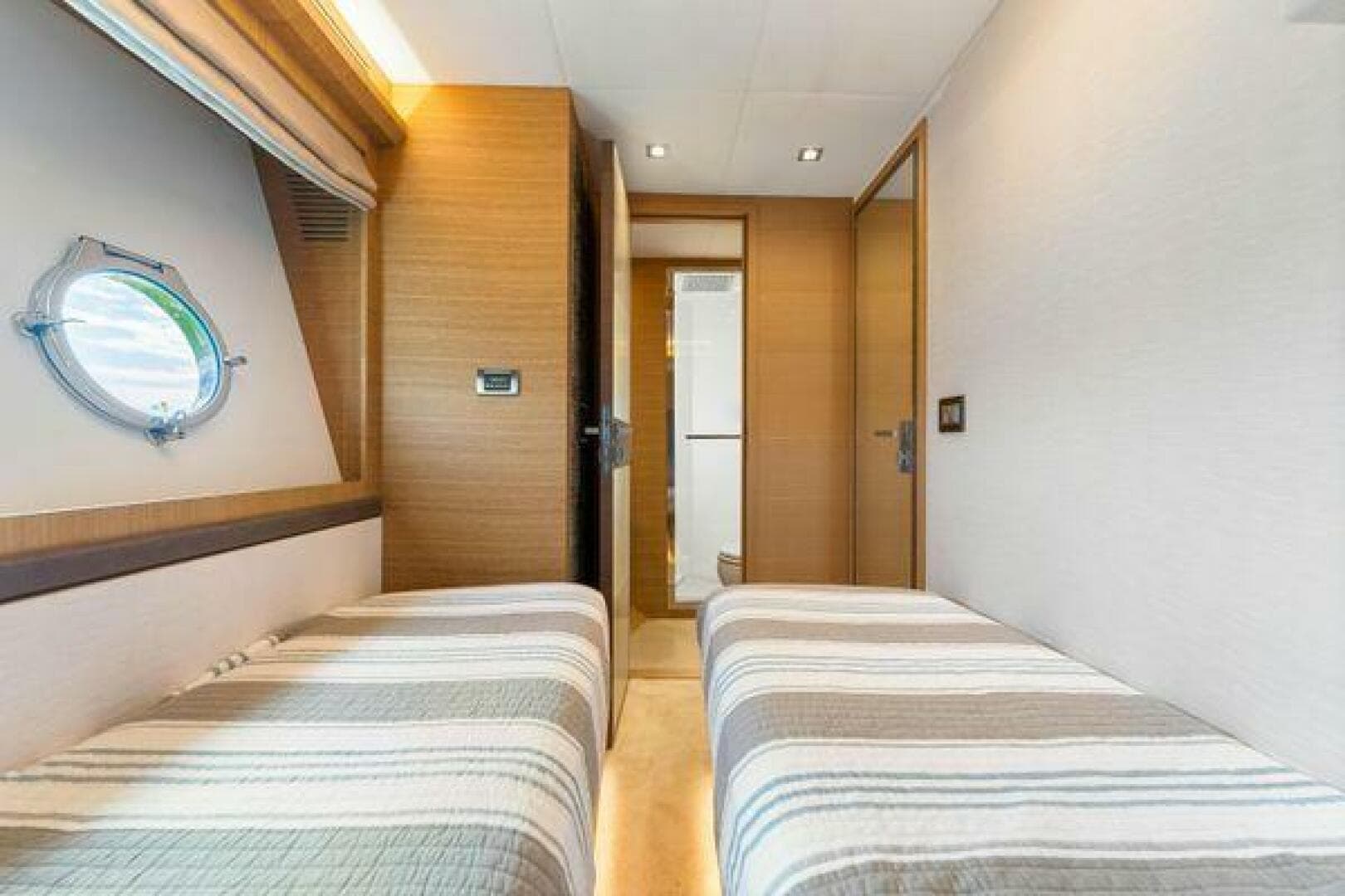 2018 Monte Carlo Yachts 70 — photo 78