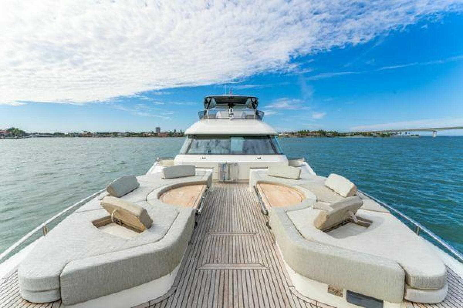 2018 Monte Carlo Yachts 70 — photo 38