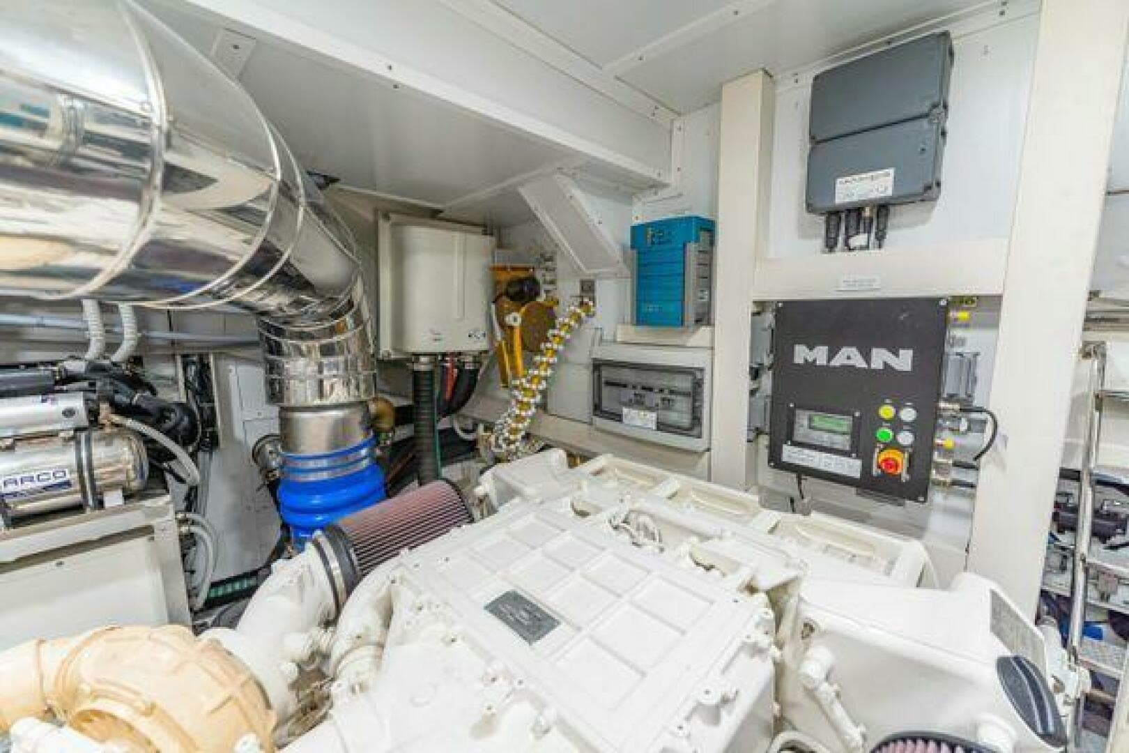 2018 Monte Carlo Yachts 70 — photo 92