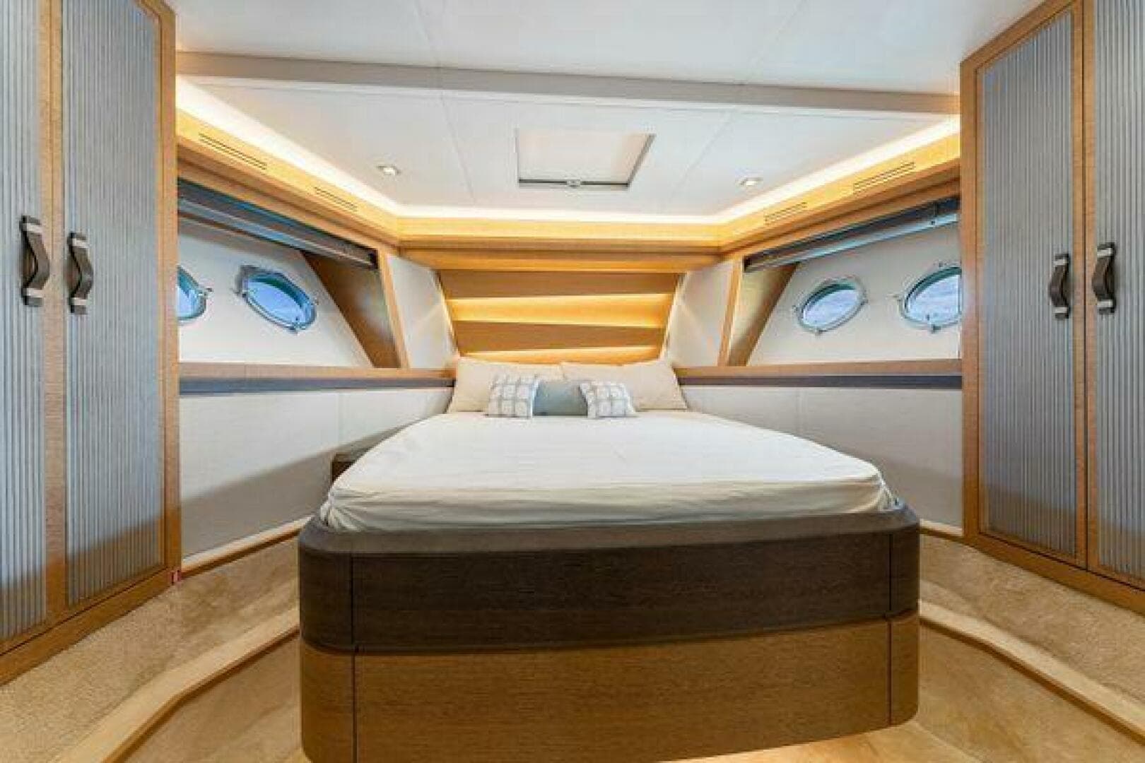 2018 Monte Carlo Yachts 70 — photo 66