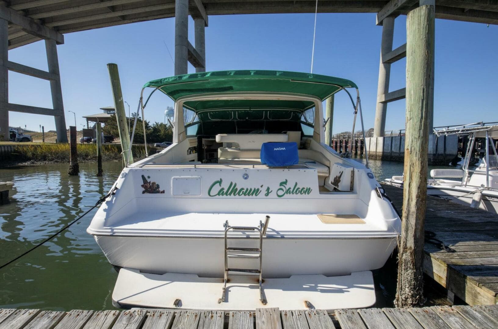 1990 Sea Ray 420 Sundancer — photo 10