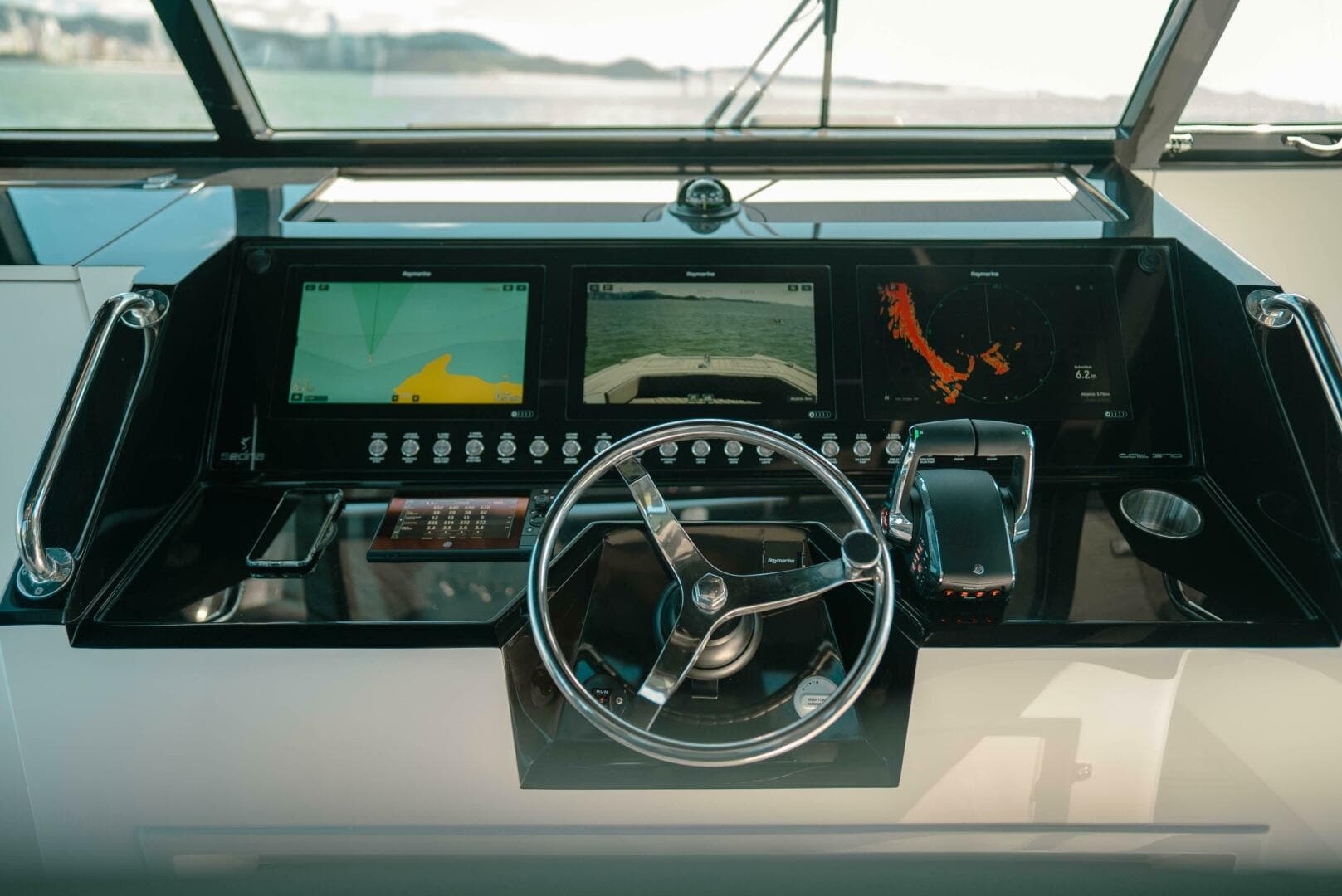 2025 Sedna 370 Cabin — photo 7