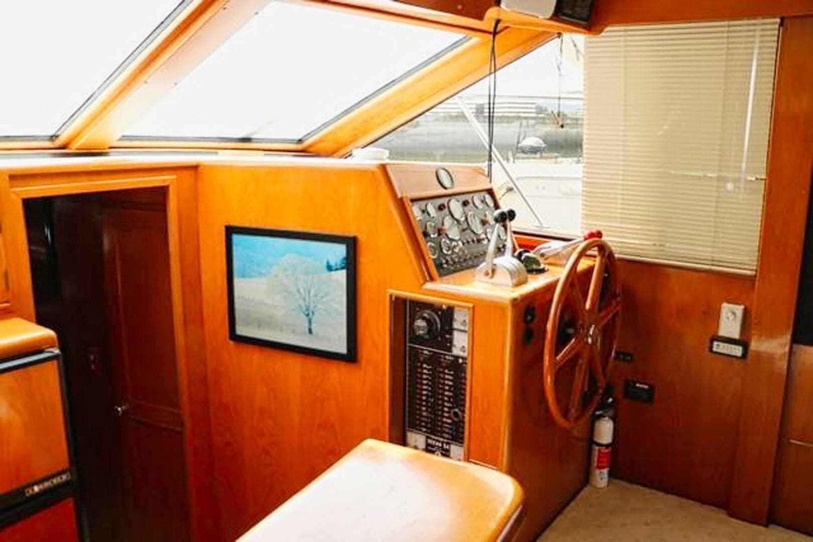 1988 Ocean Alexander Cockpit Motor Yacht 54 — photo 27