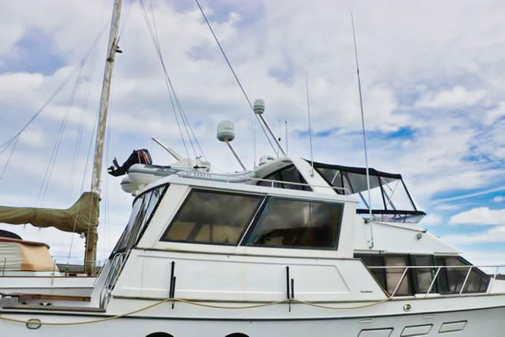 1988 Ocean Alexander Cockpit Motor Yacht 54 — photo 3