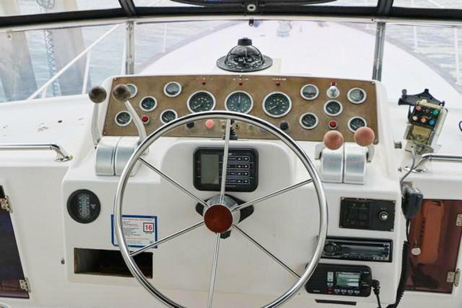 1988 Ocean Alexander Cockpit Motor Yacht 54 — photo 16