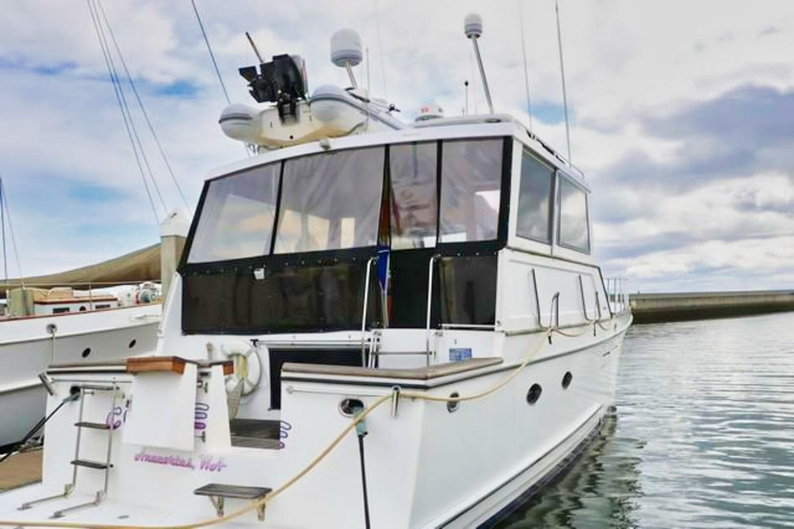 1988 Ocean Alexander Cockpit Motor Yacht 54 — photo 4