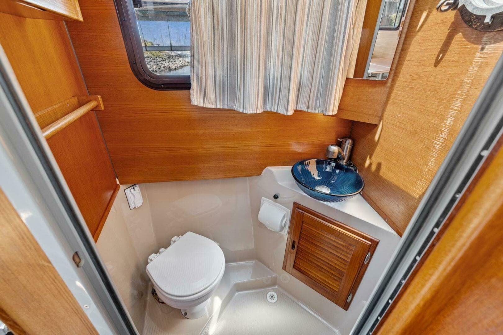 2014 Ranger Tugs R-27 — photo 45