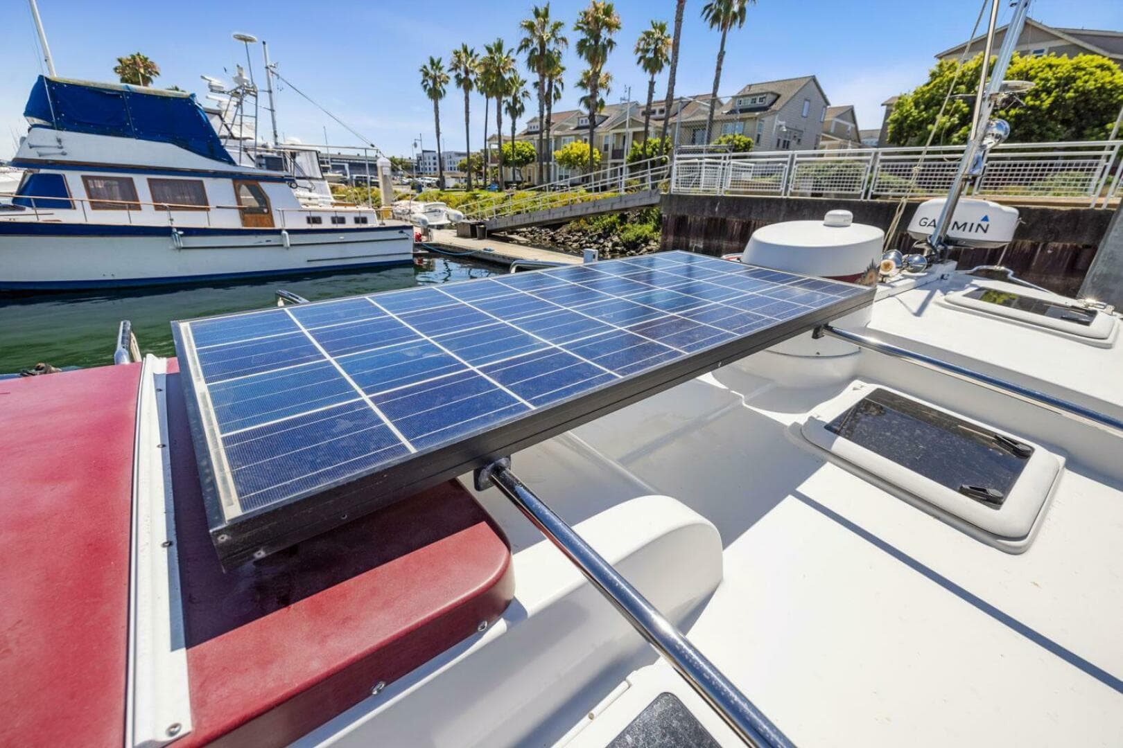 2014 Ranger Tugs R-27 — photo 18