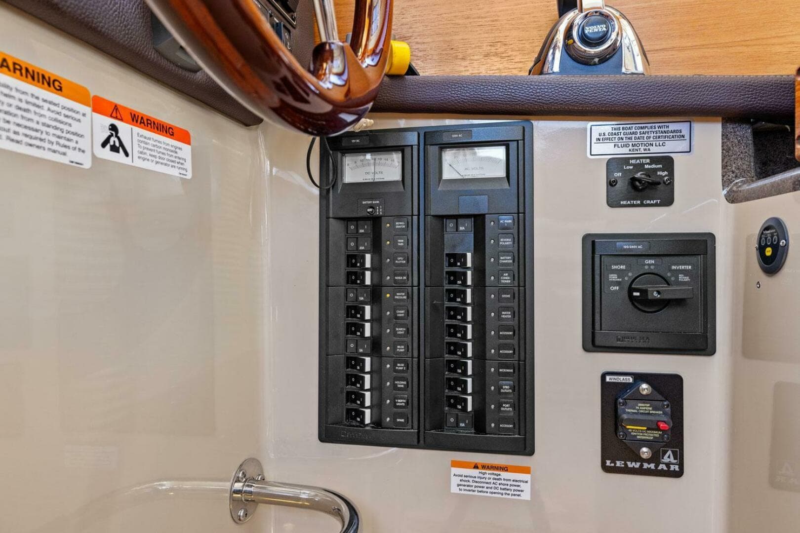 2014 Ranger Tugs R-27 — photo 42