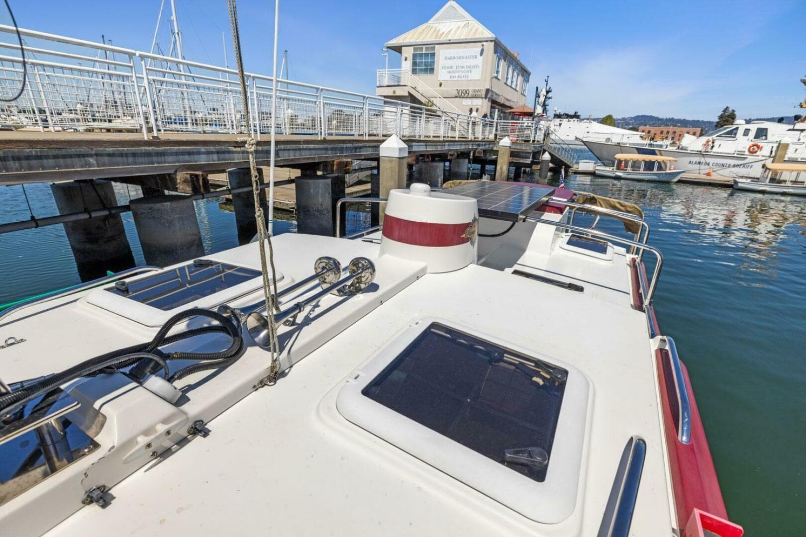 2014 Ranger Tugs R-27 — photo 22