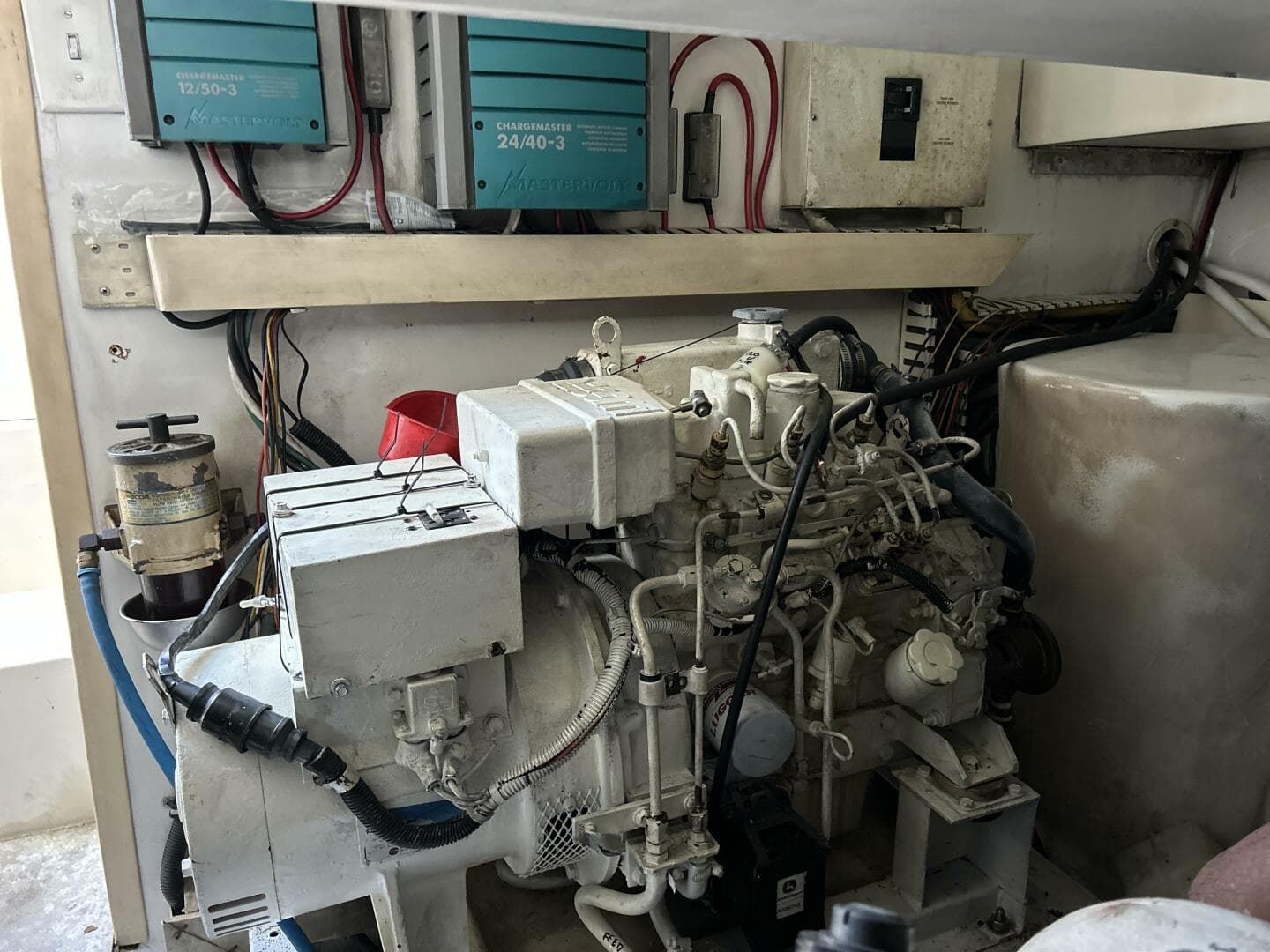 1997 Viking 43 Open — photo 37