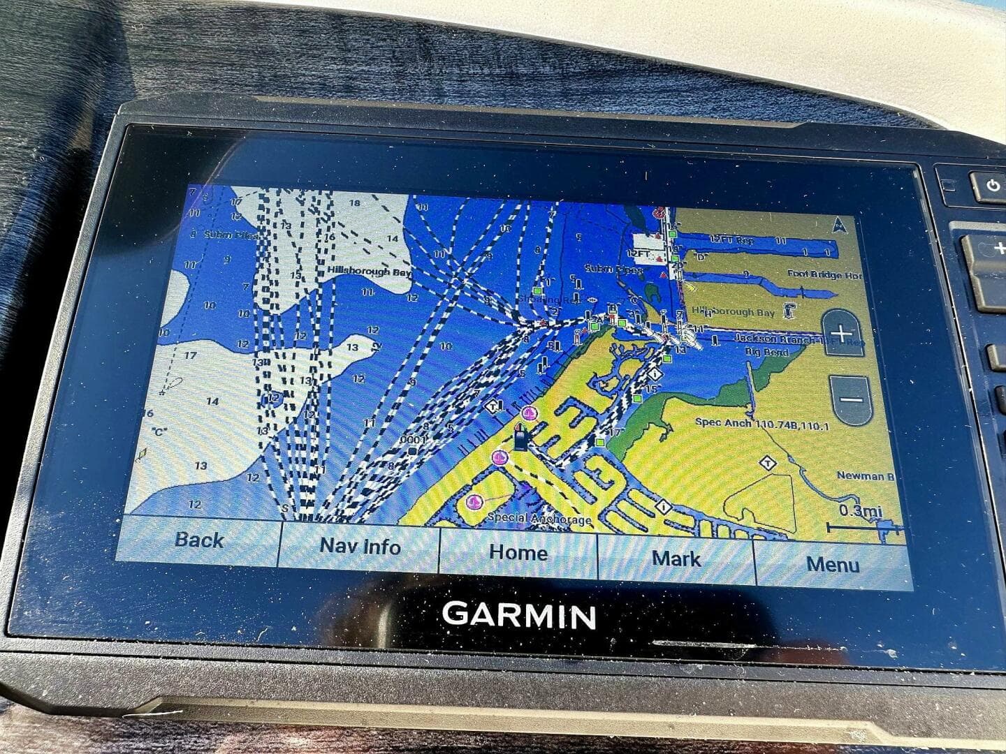 2022 Tahoe Ltz 2285 Ent Tritoon — photo 57