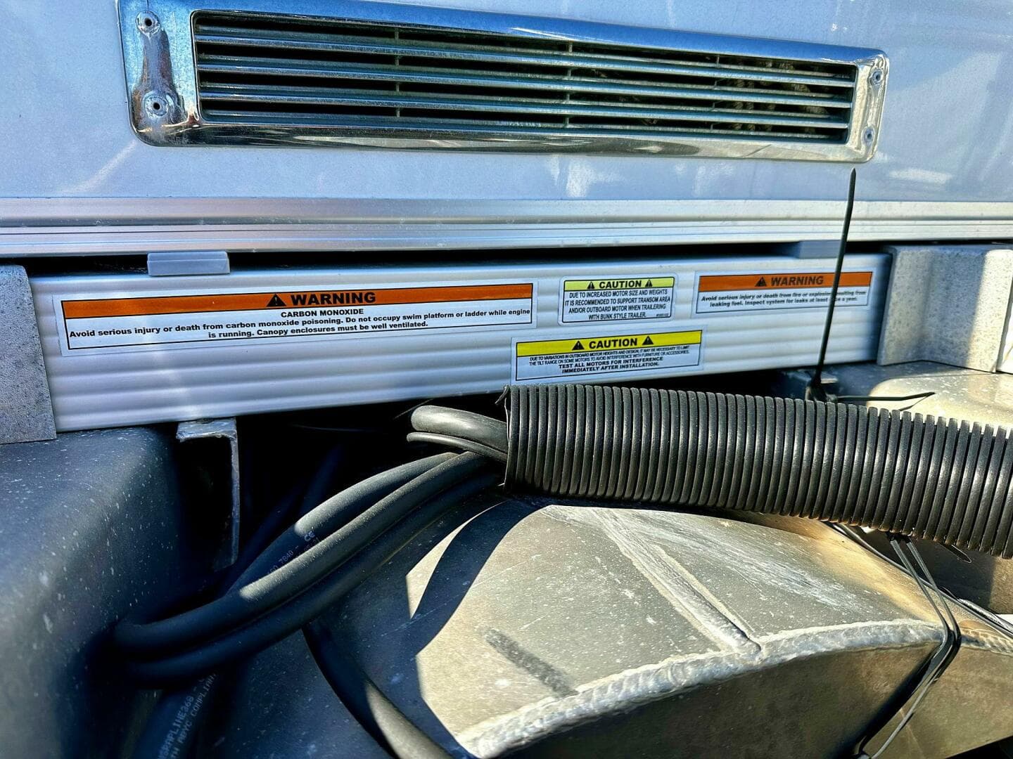 2022 Tahoe Ltz 2285 Ent Tritoon — photo 68