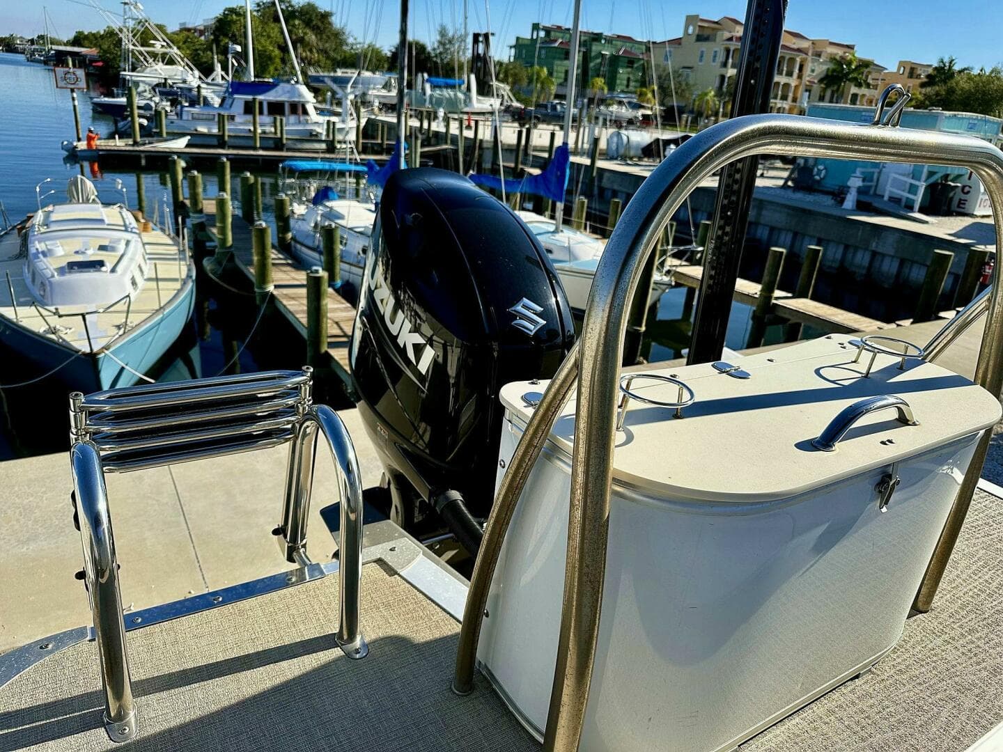 2022 Tahoe Ltz 2285 Ent Tritoon — photo 40