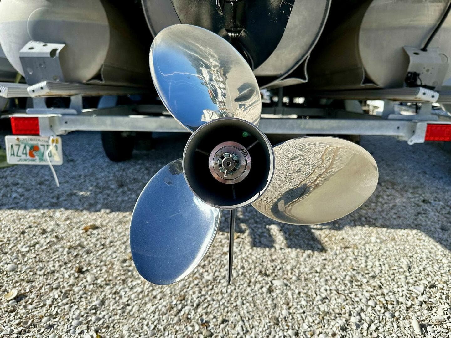 2022 Tahoe Ltz 2285 Ent Tritoon — photo 30