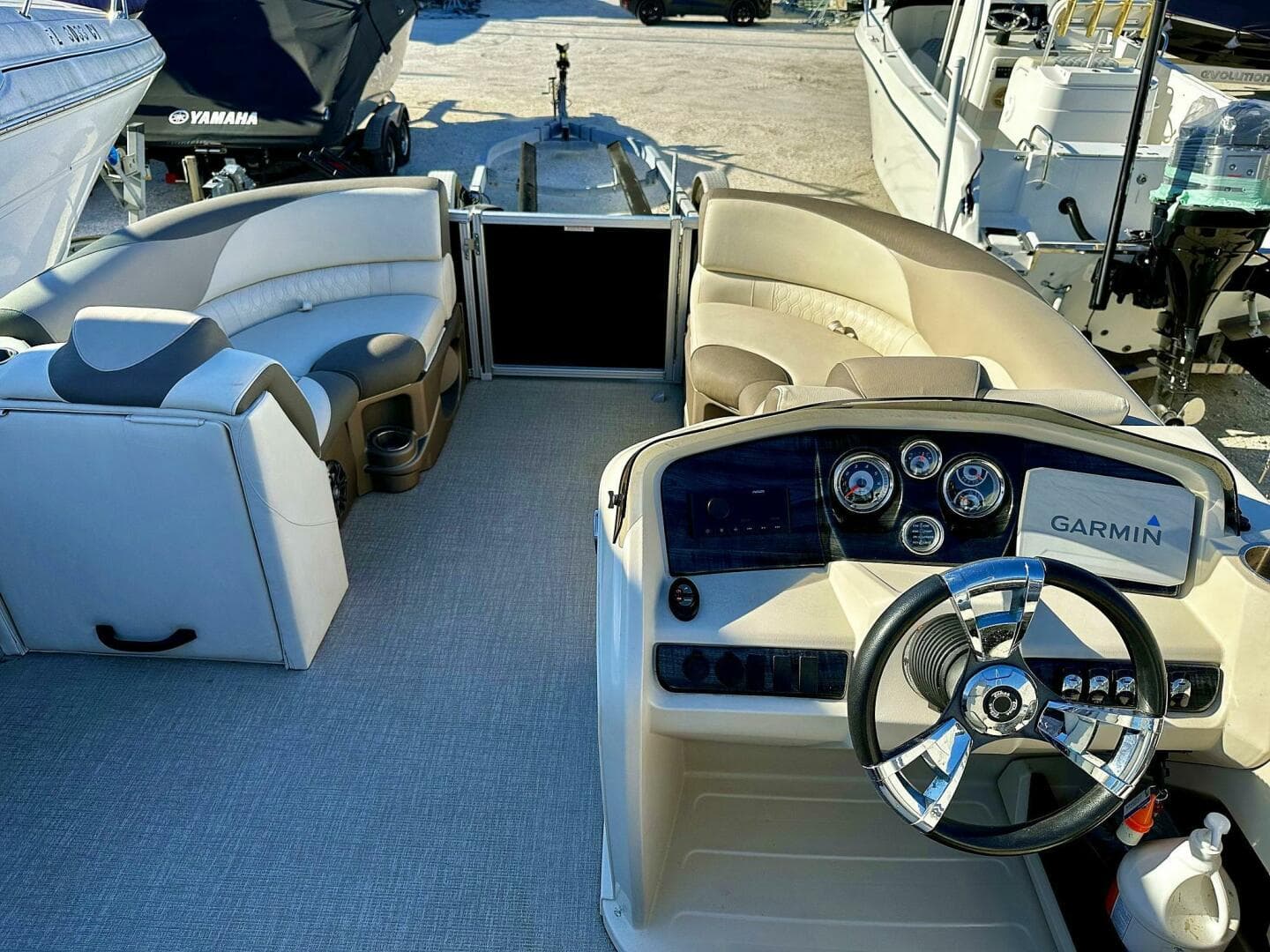 2022 Tahoe Ltz 2285 Ent Tritoon — photo 51