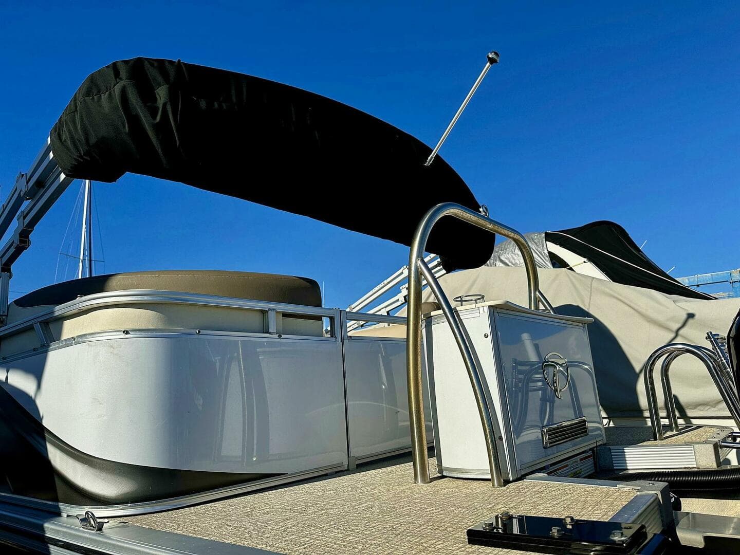 2022 Tahoe Ltz 2285 Ent Tritoon — photo 37