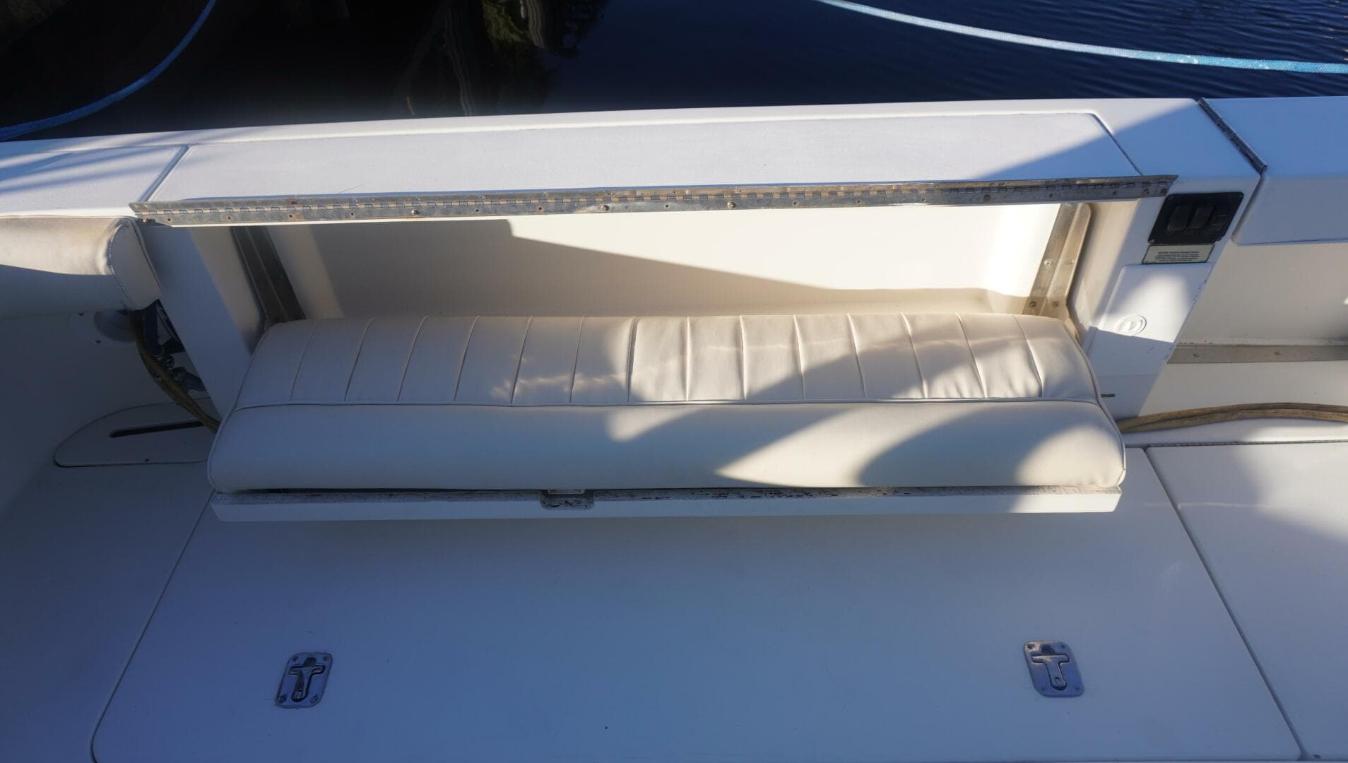 2002 Sea Ray 340 Amberjack — photo 22