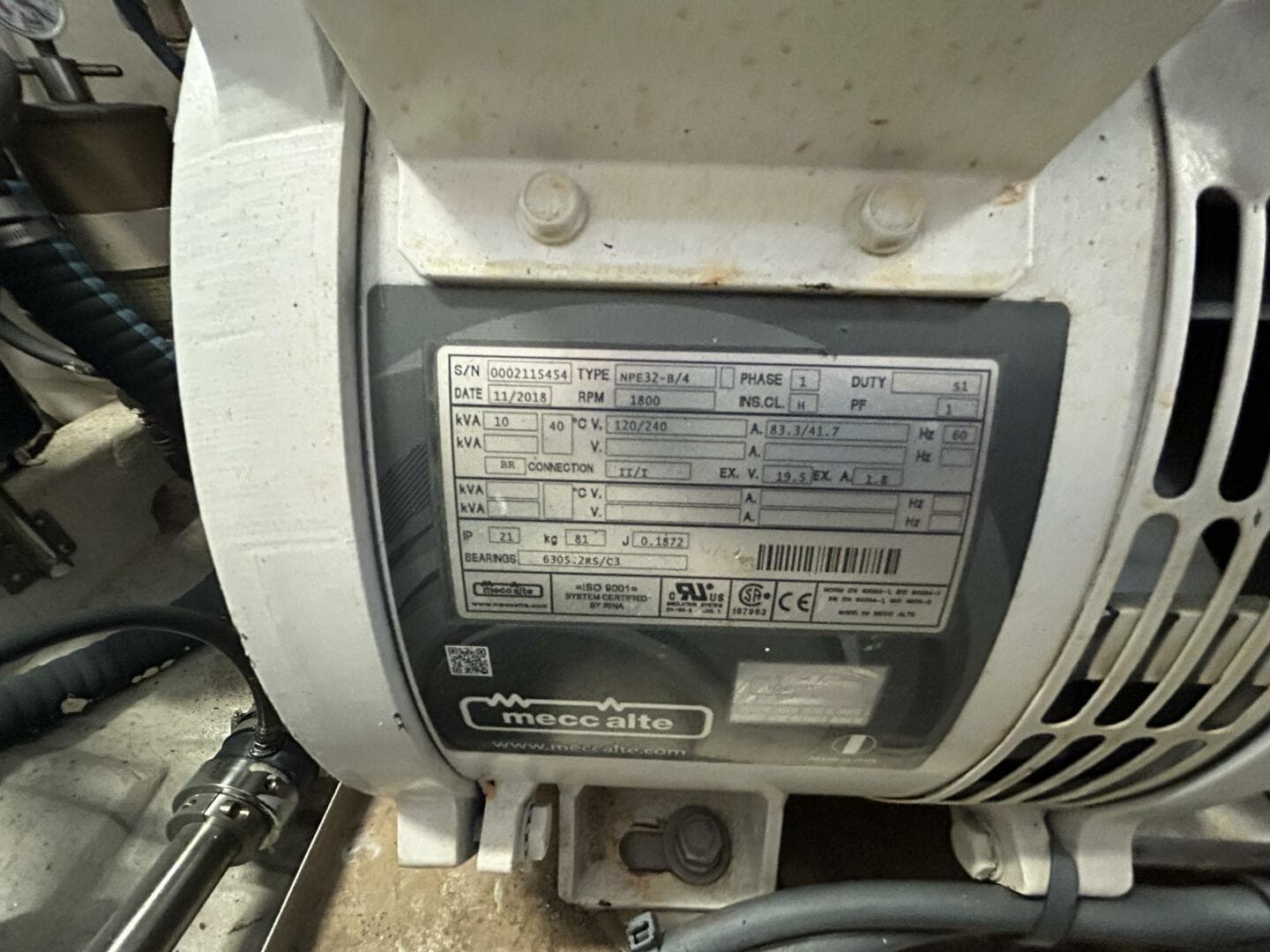 2002 Tiara Yachts 3800 Open — photo 54