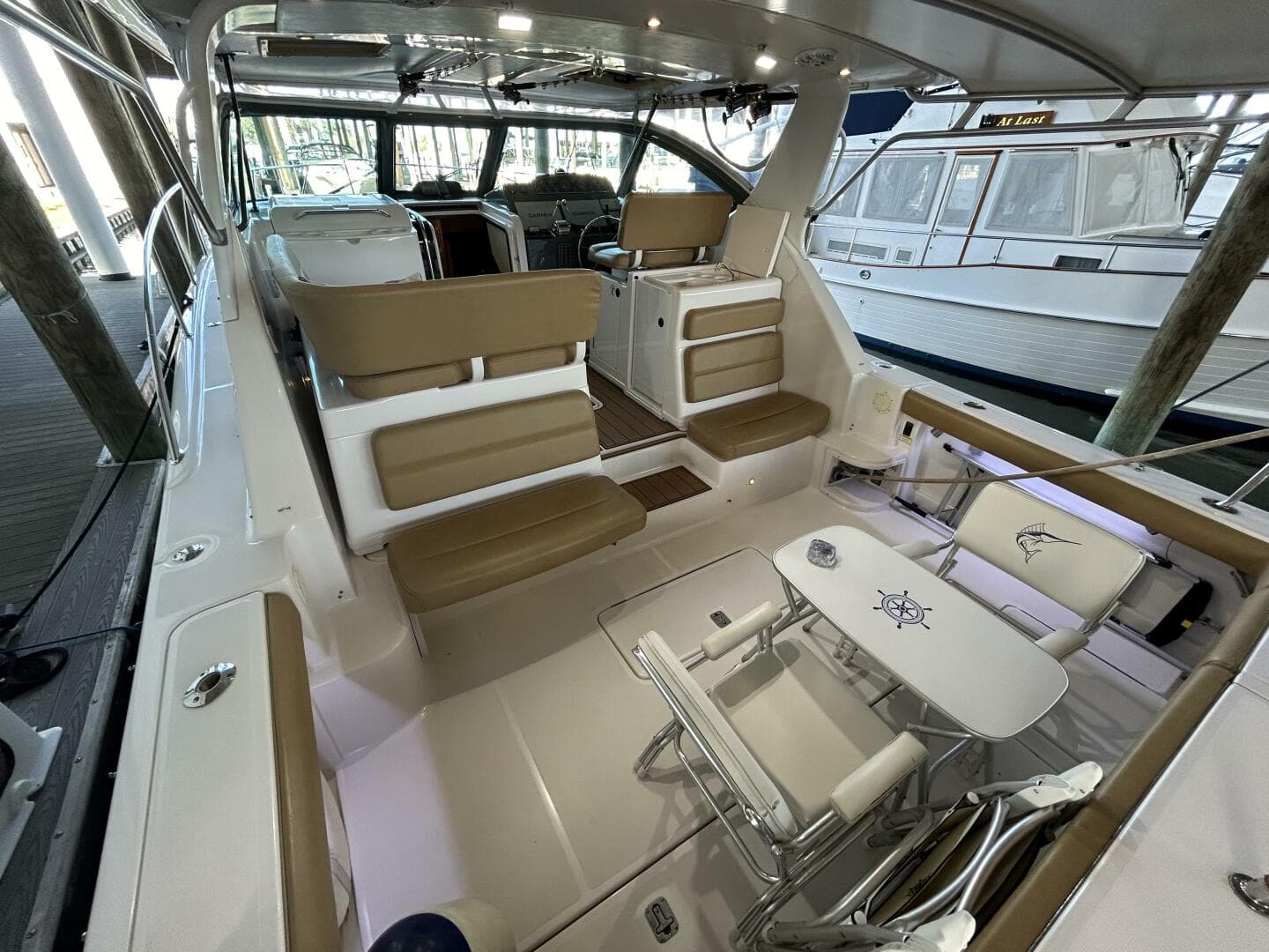 2002 Tiara Yachts 3800 Open — photo 44
