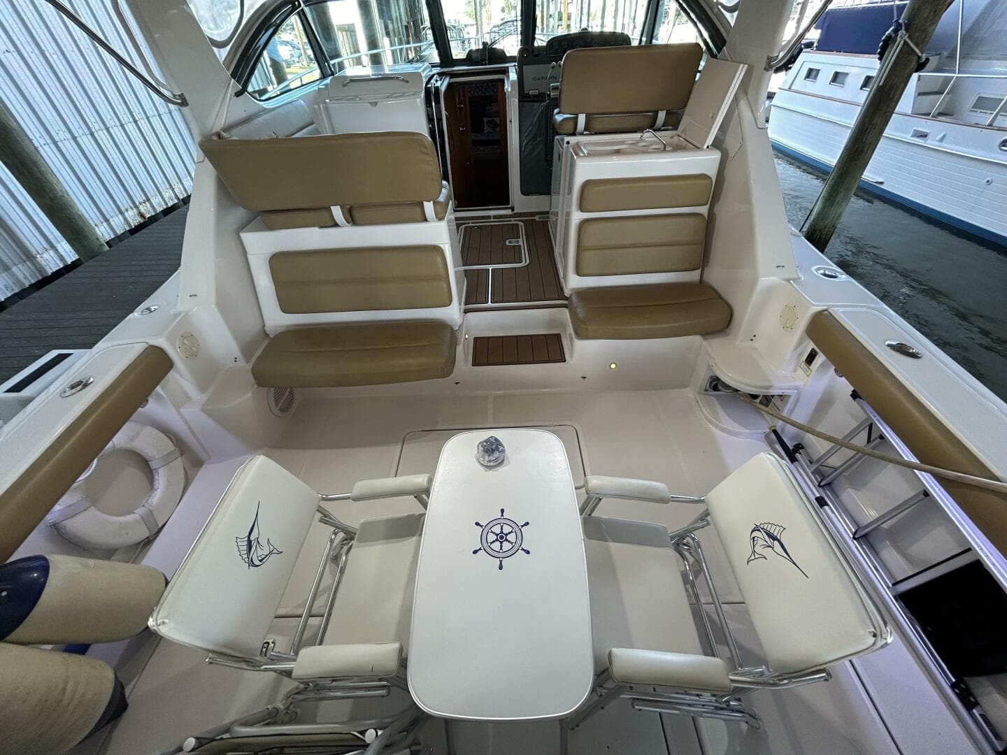 2002 Tiara Yachts 3800 Open — photo 46