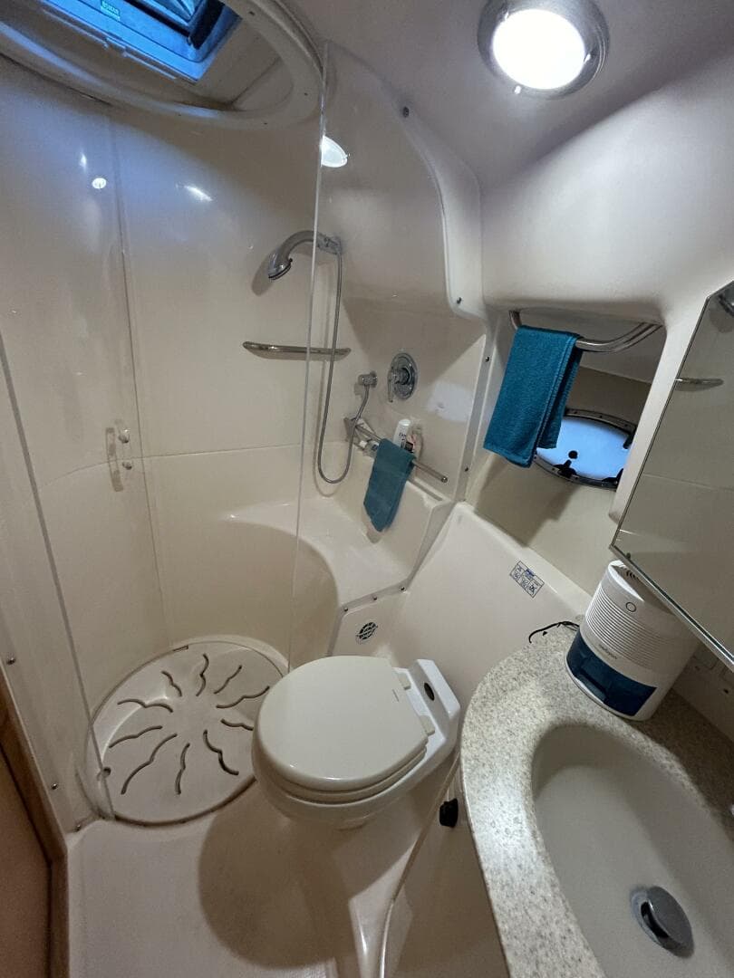 2002 Tiara Yachts 3800 Open — photo 19