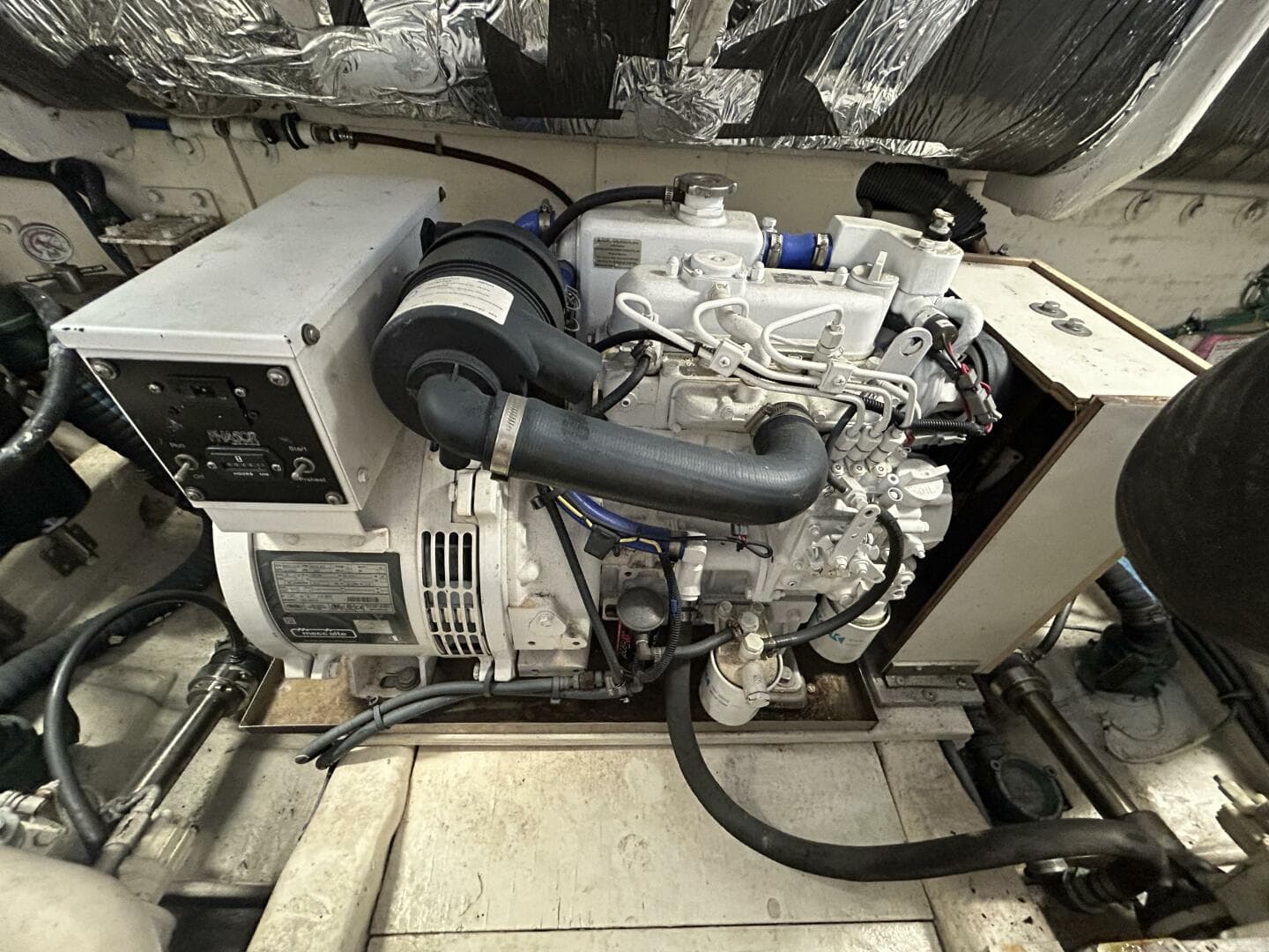 2002 Tiara Yachts 3800 Open — photo 52