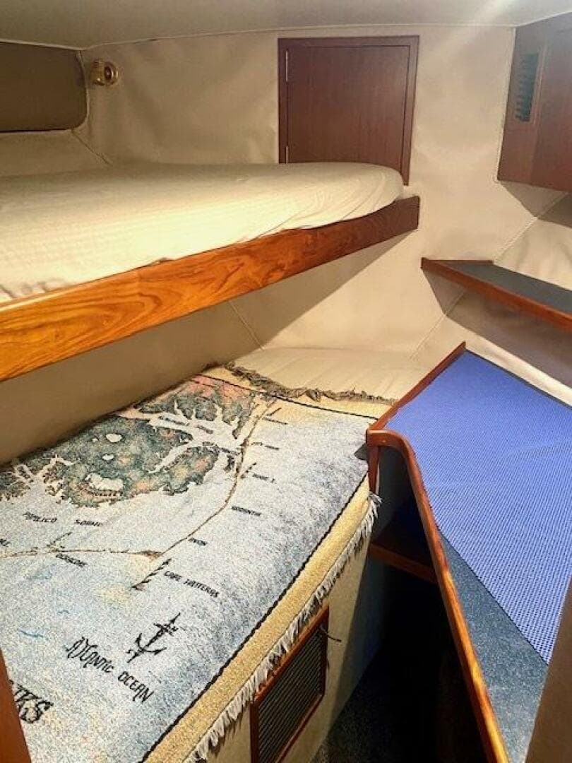 2000 Custom Carolina 56 East Bay — photo 7