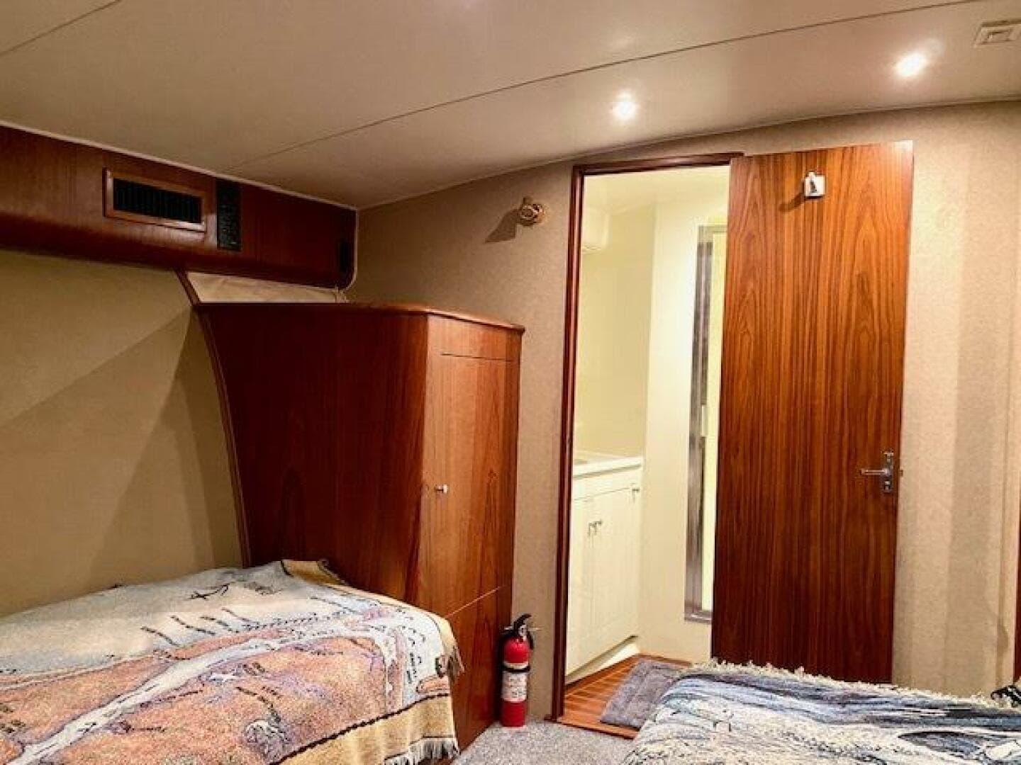 2000 Custom Carolina 56 East Bay — photo 26