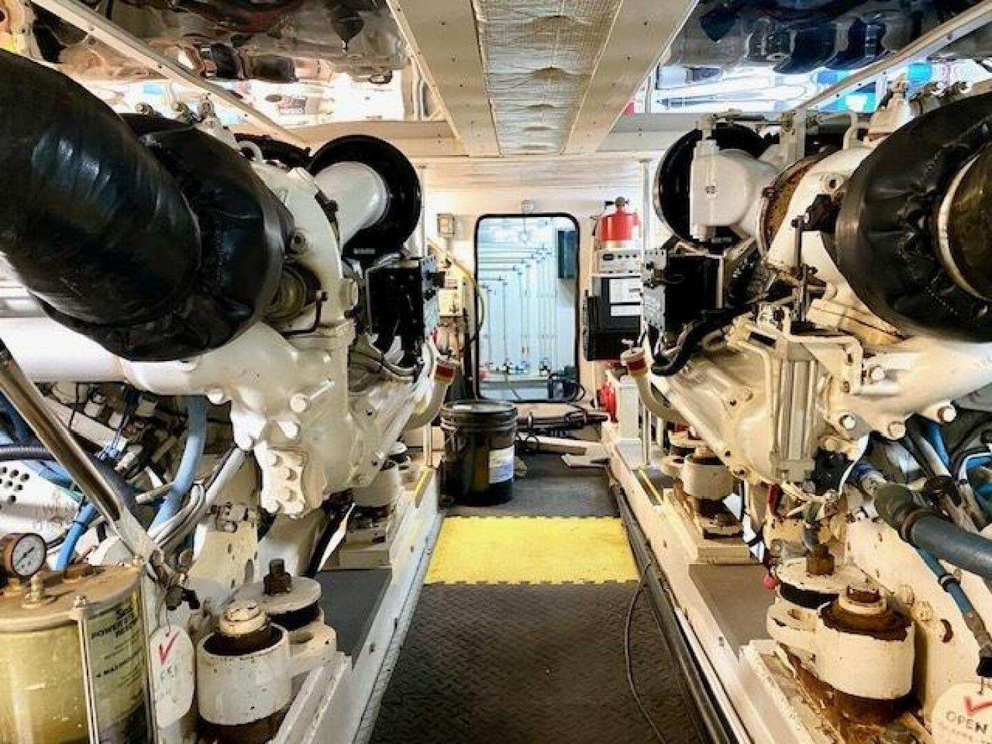 2000 Custom Carolina 56 East Bay — photo 16