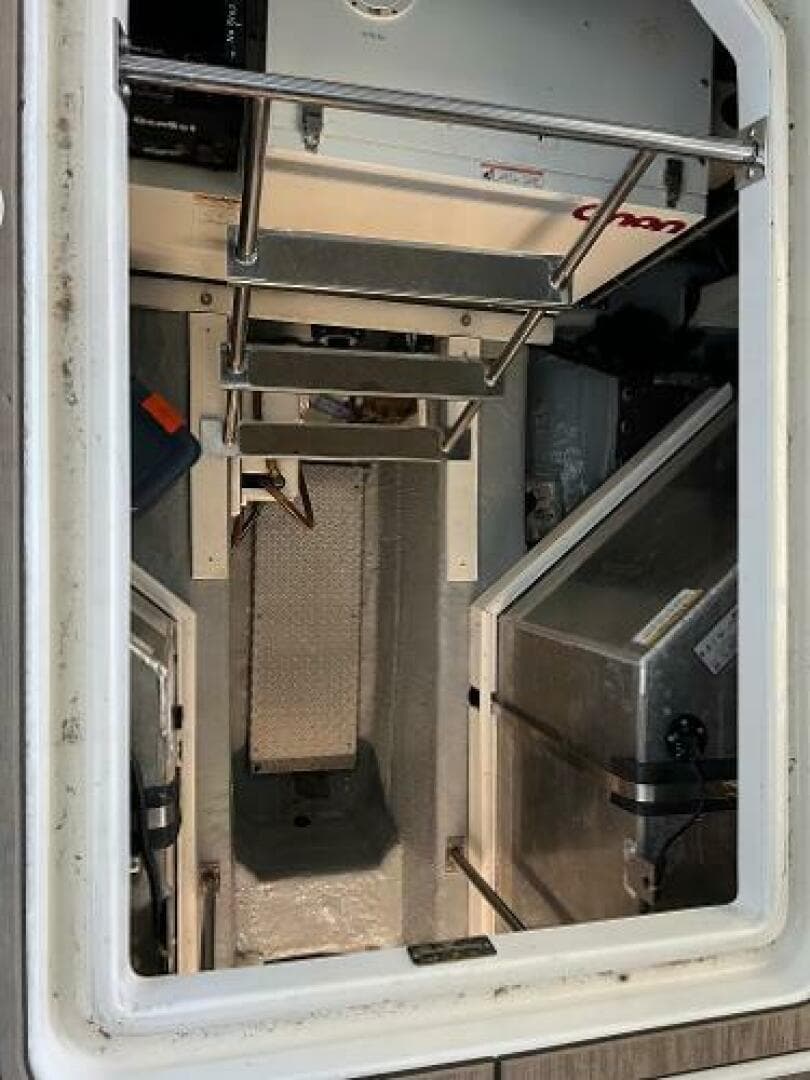 2001 Carver 450 Voyager Pilothouse — photo 45