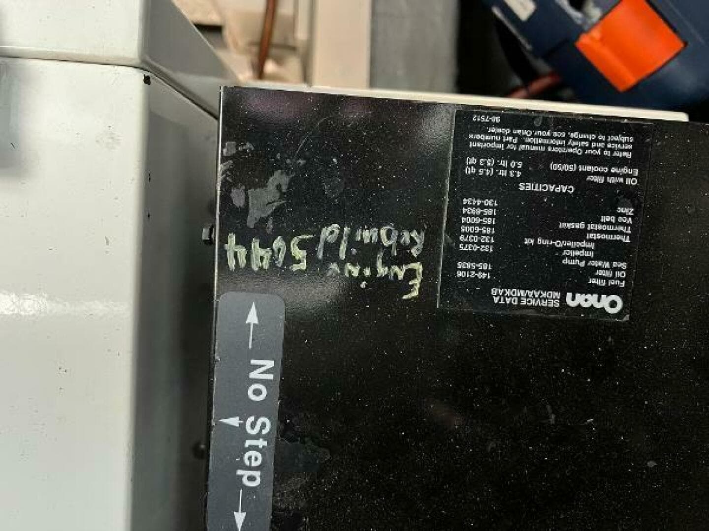 2001 Carver 450 Voyager Pilothouse — photo 30