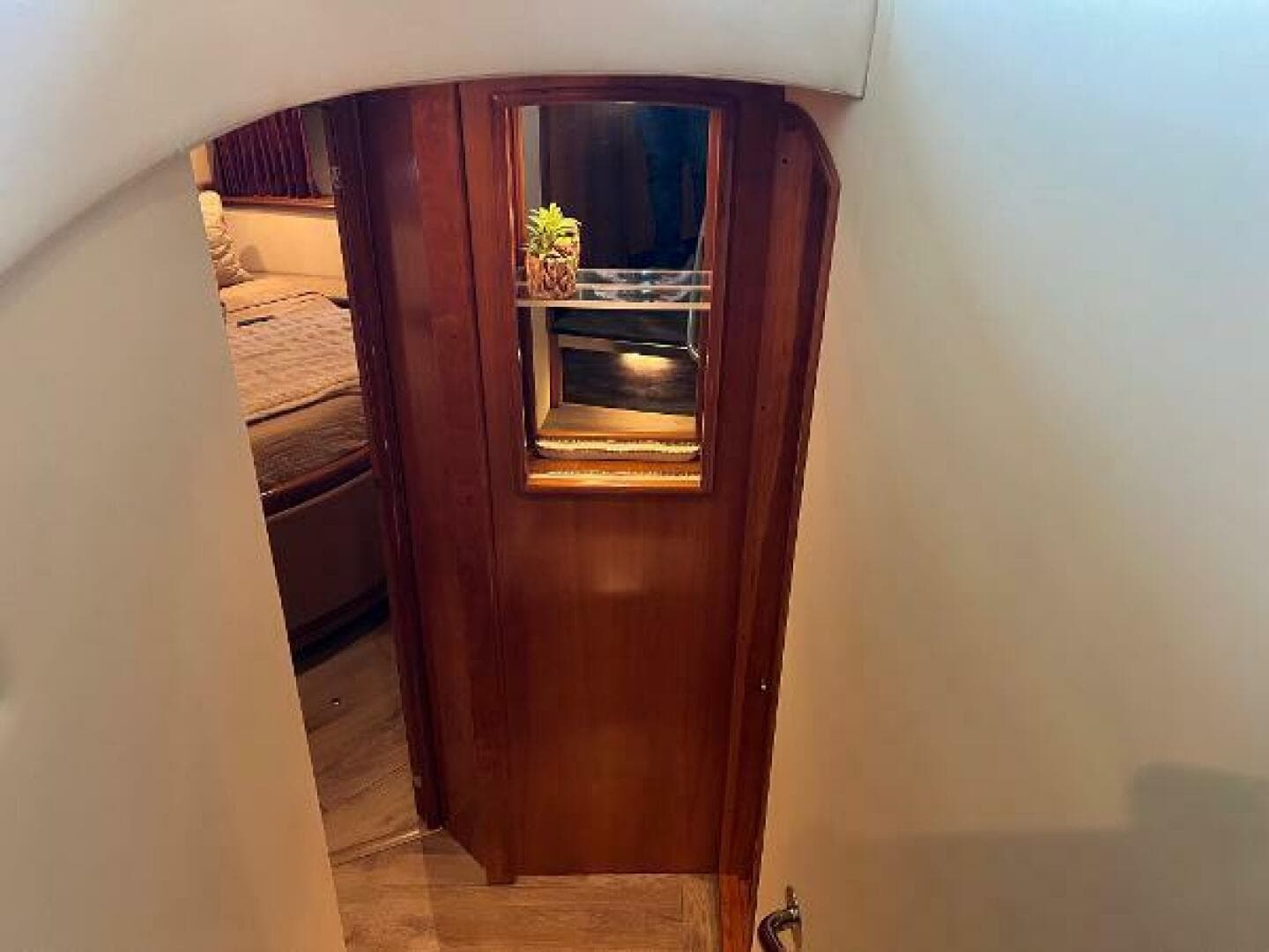 2001 Carver 450 Voyager Pilothouse — photo 64